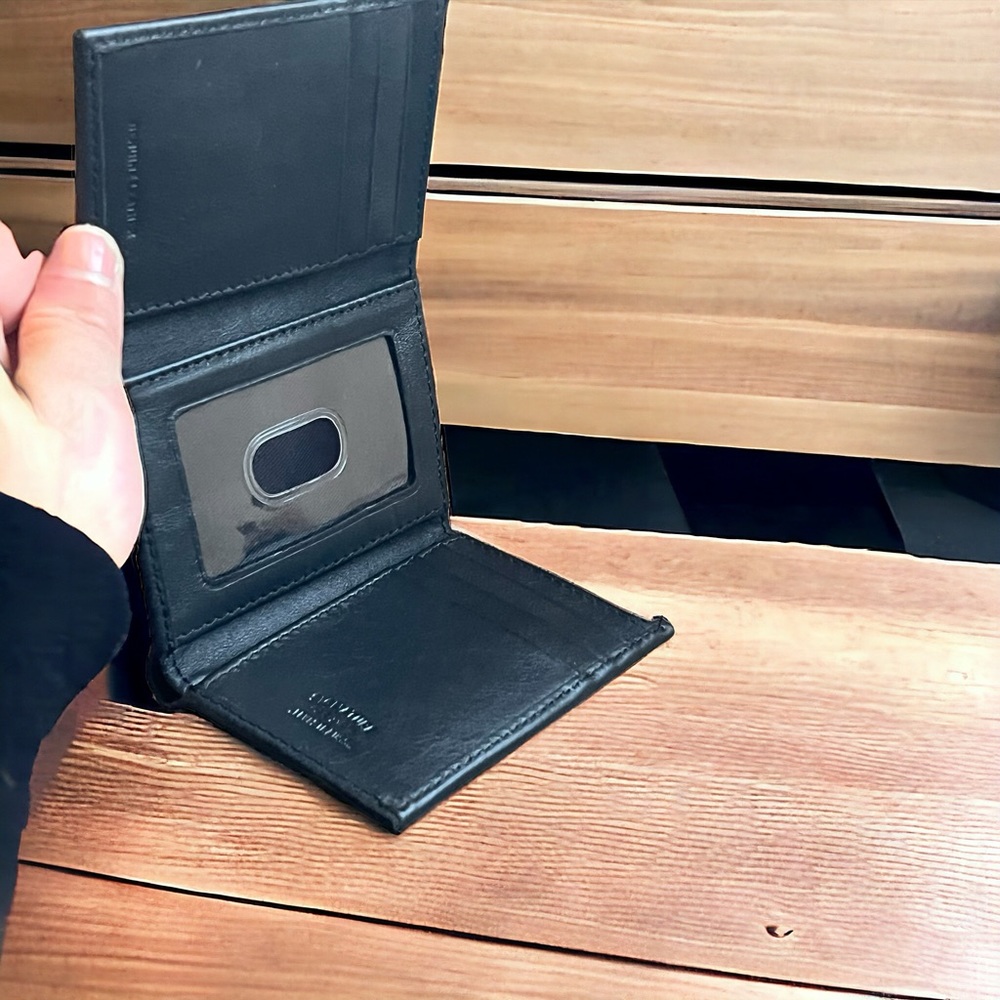 Signature Levi’s Black Leather Bi-Fold Wallet